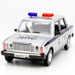 Полицейская машинка ВАЗ 2107 ДПС 1:24